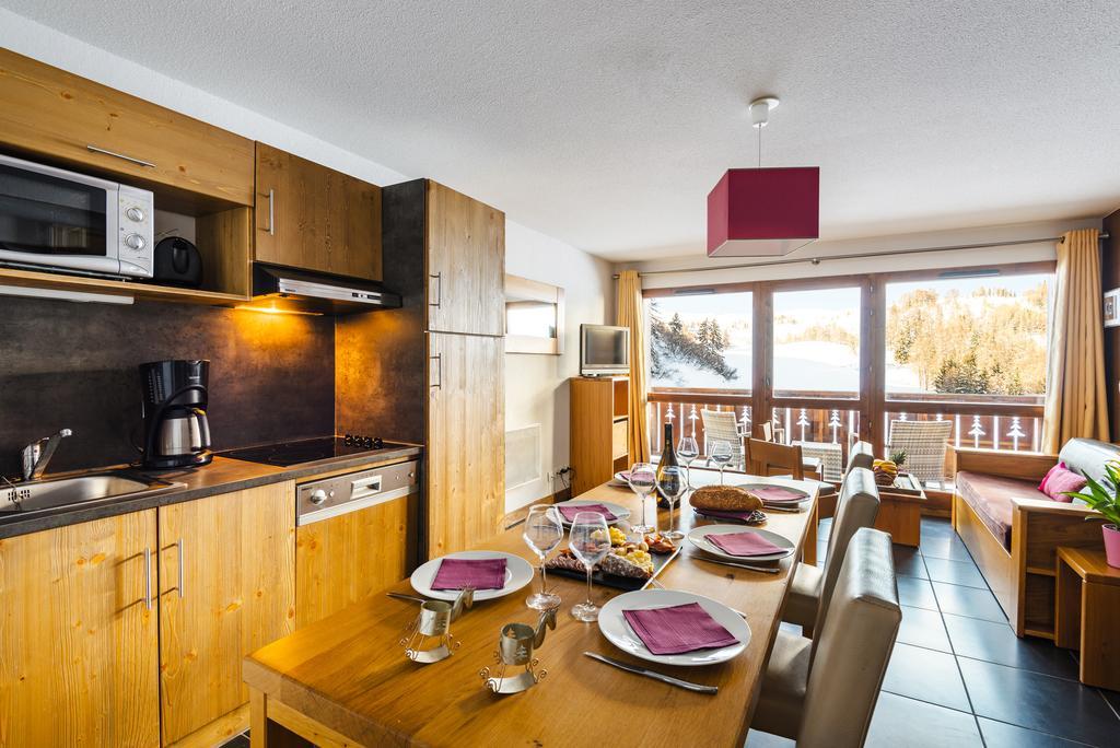 Travelski Home Premium - Residence Les Chalets D'Edelweiss 4 Etoiles La Plagne Exterior photo